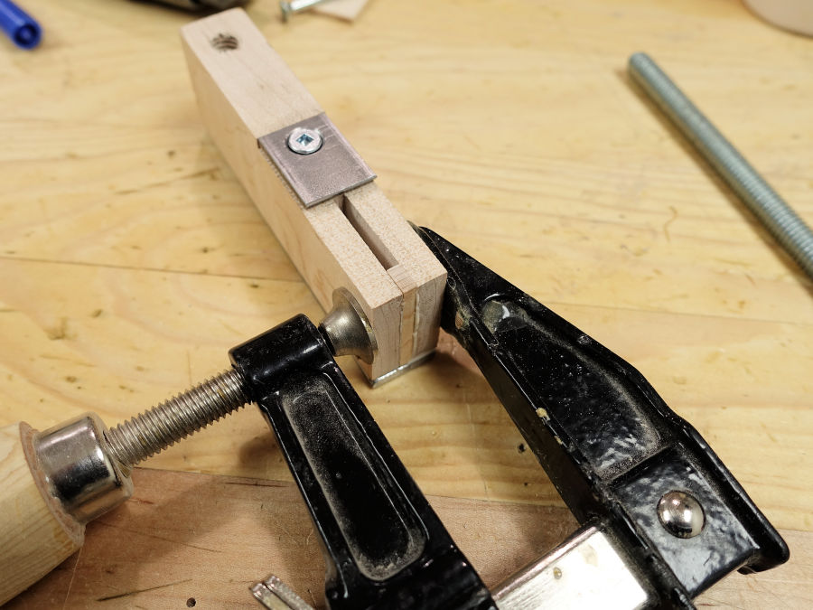 How To Make A Bar Clamp From Wood And Steel IBUILDIT.CA